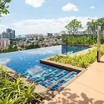 Datum Jelatek Residence By Airhost