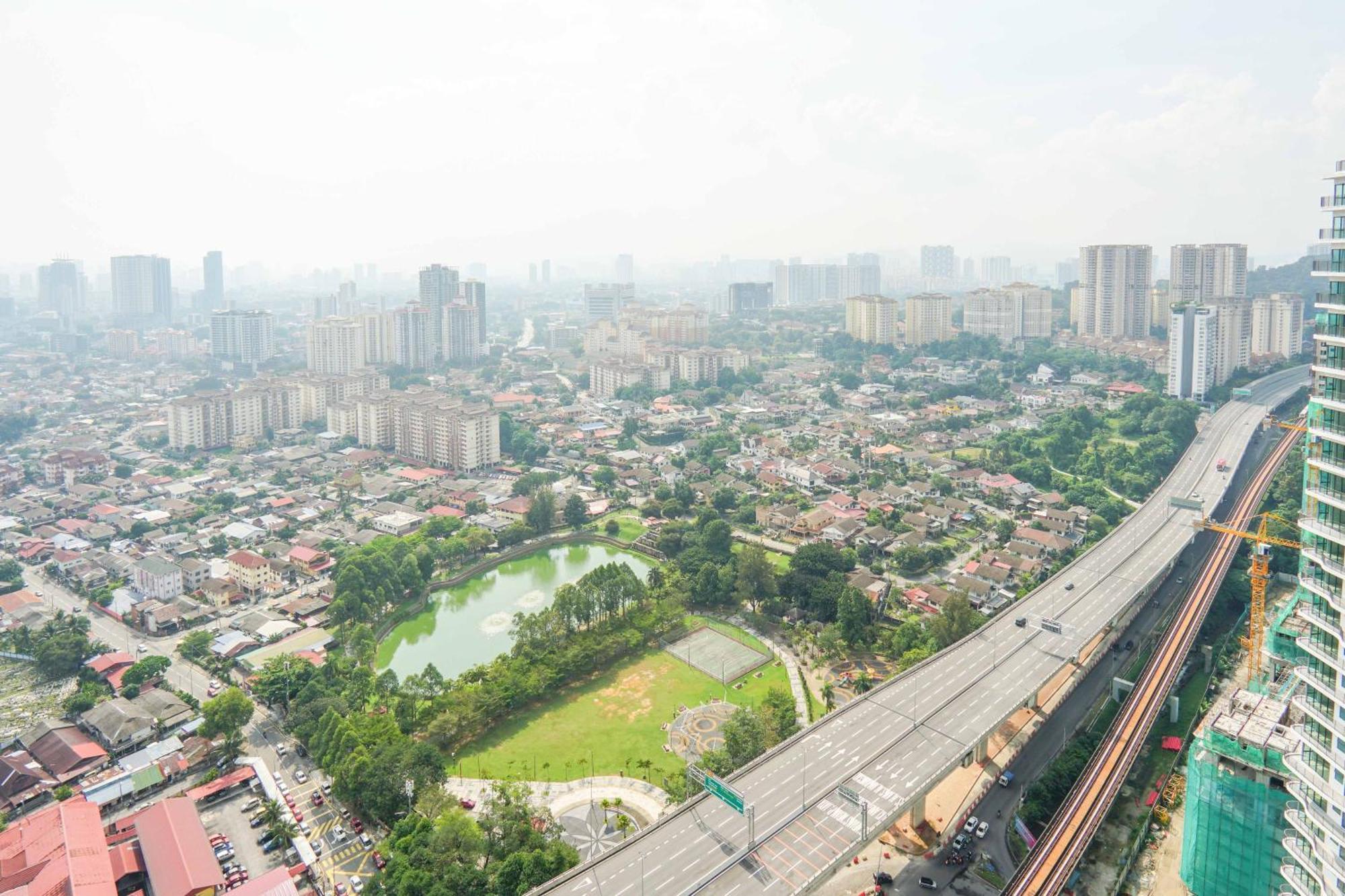 Pangsapuri Datum Jelatek By Airhost Kuala Lumpur